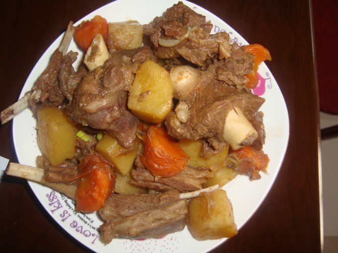 土豆胡萝卜炖羊肉的做法、烹饪技巧