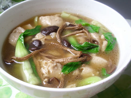 茶树菇冻豆腐汤的做法、烹饪技巧